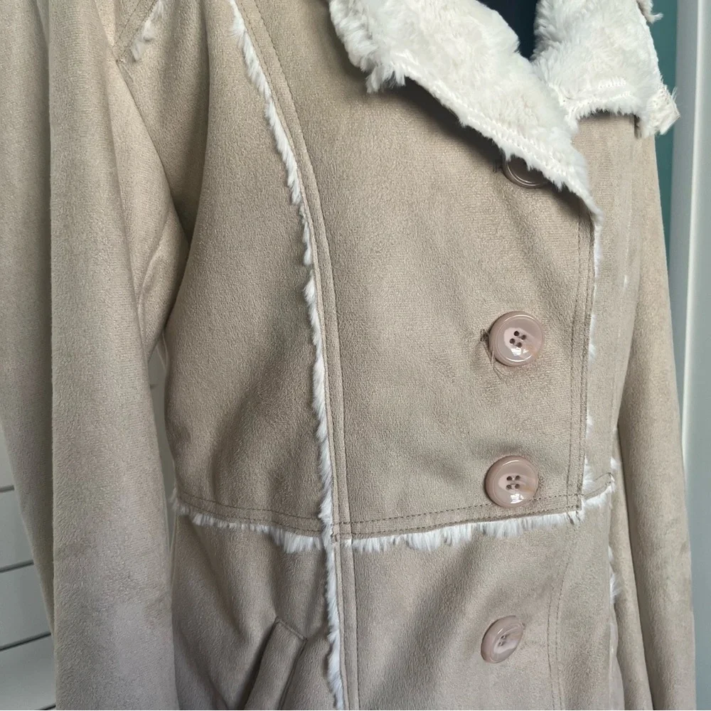 Cowgirl Legend NWOT Women's Faux Suede Tan Shearling Jacket Sz L - Picture 8 of 13